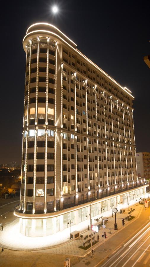 Stylish Apartment, Skopje Centre - Private Parking - Panoramic Views 외부 사진